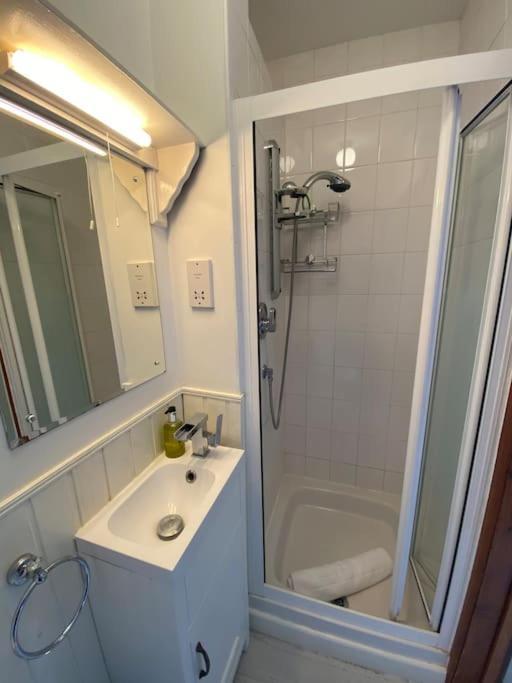 Eco-Friendly Dorset Cottage With Spa Set In Heart Of Countryside Sydling St Nicholas المظهر الخارجي الصورة